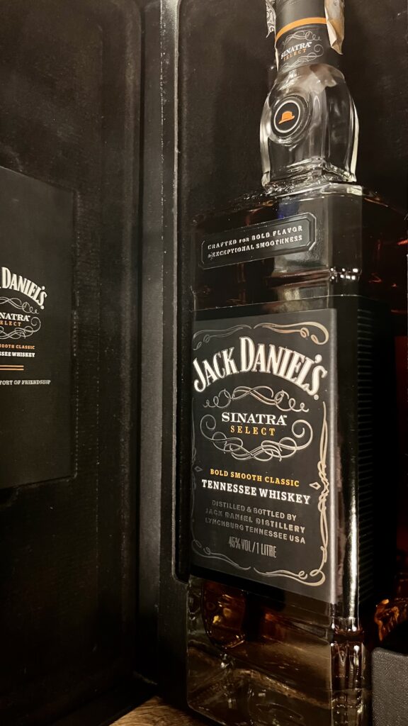 Whisky Jack Daniels Sinatra L Empório Dark Bebidas